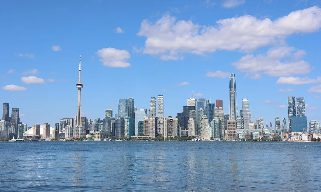 Toronto v Kanade